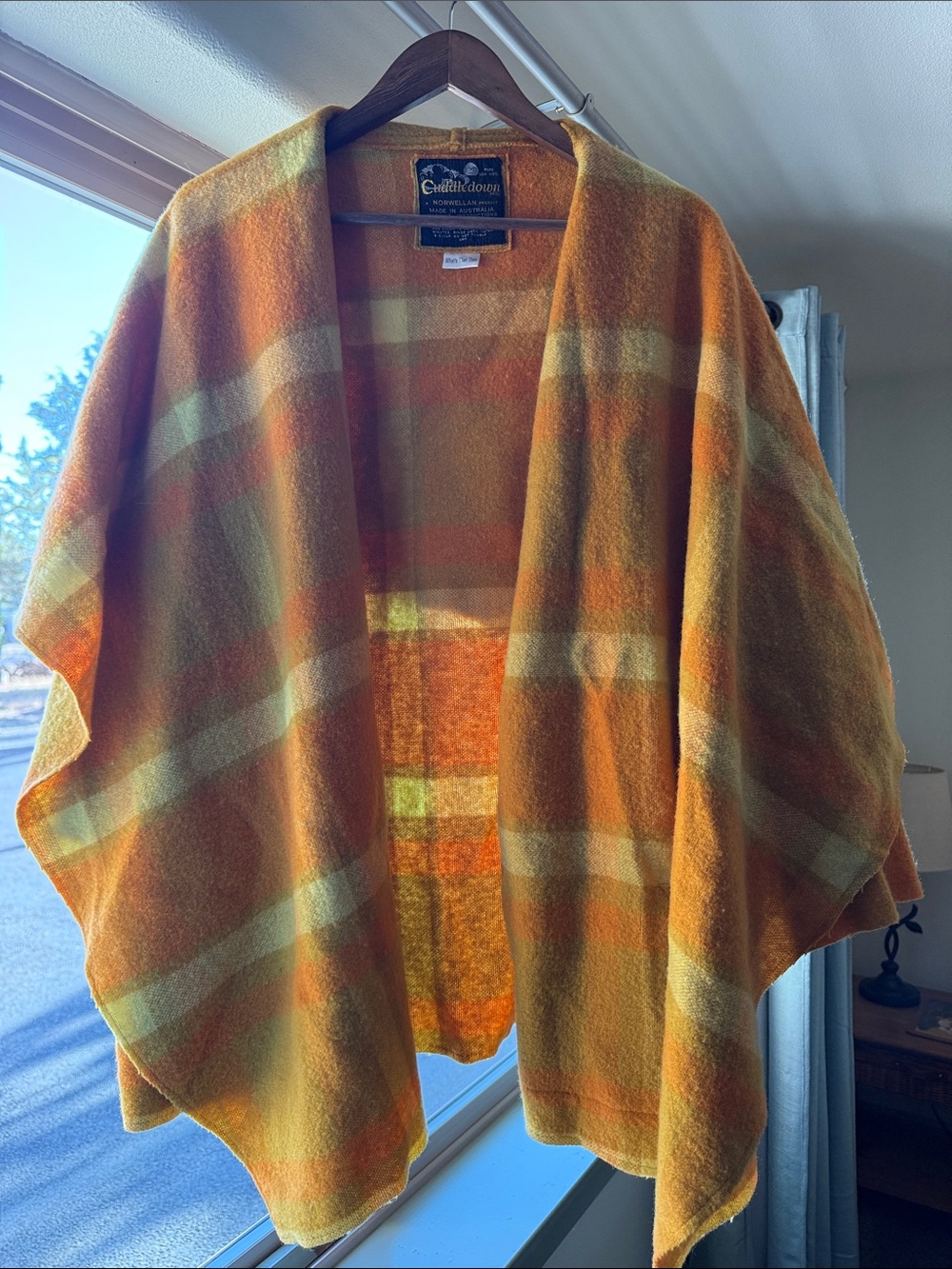 Vintage Cuddledown Pure Wool Plaid artisian Cape Jacket Cottagecore Australia OS